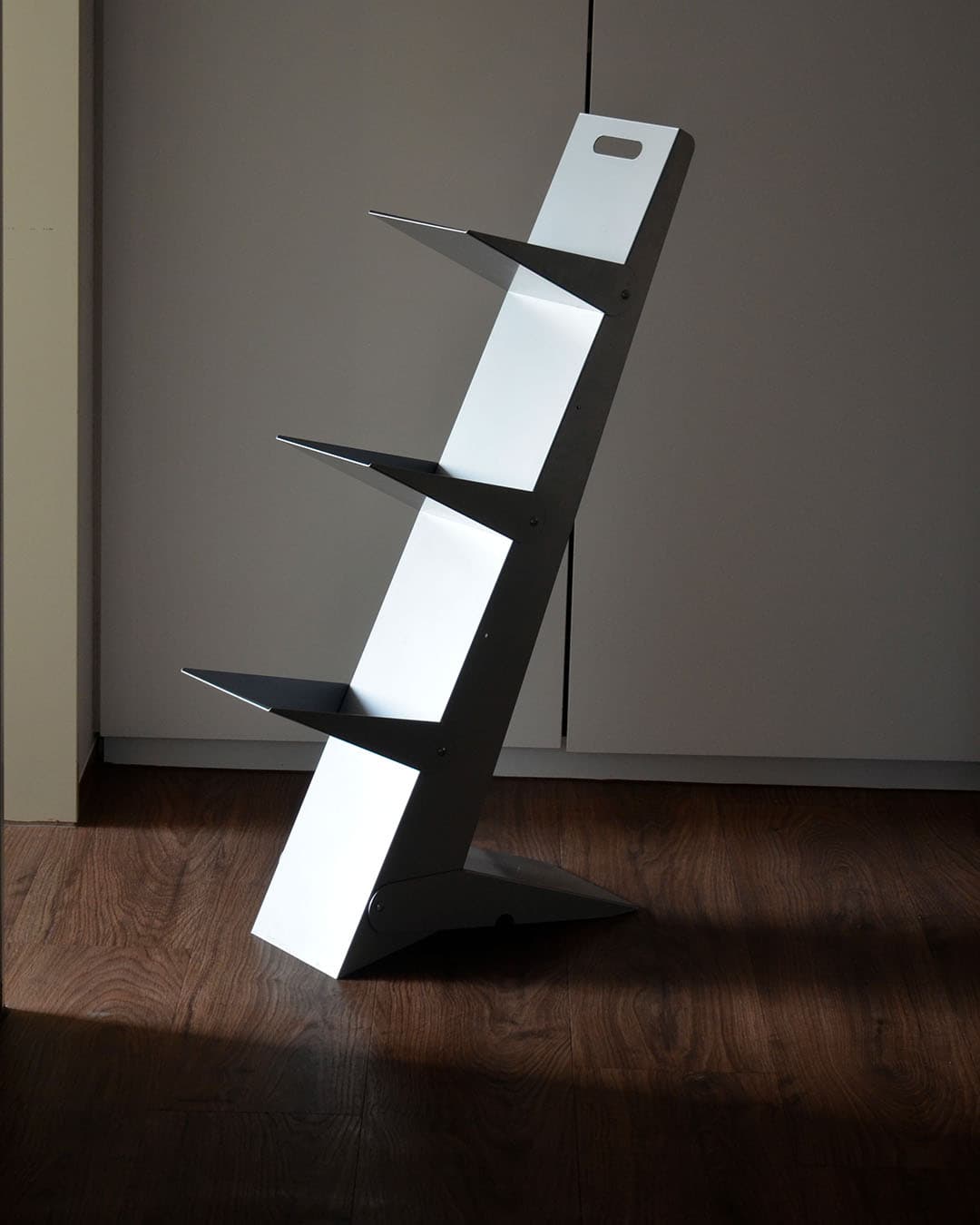 PICKUP Magazine Rack - Image 1 of 4