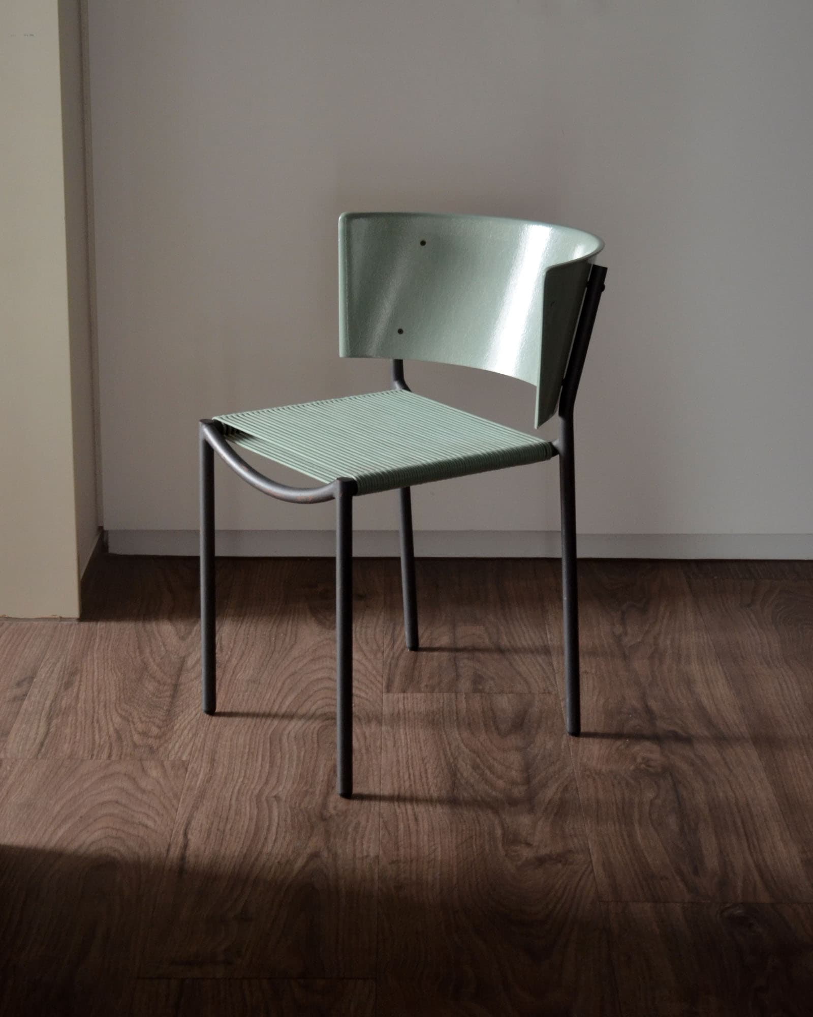 Lila Hunter Chair