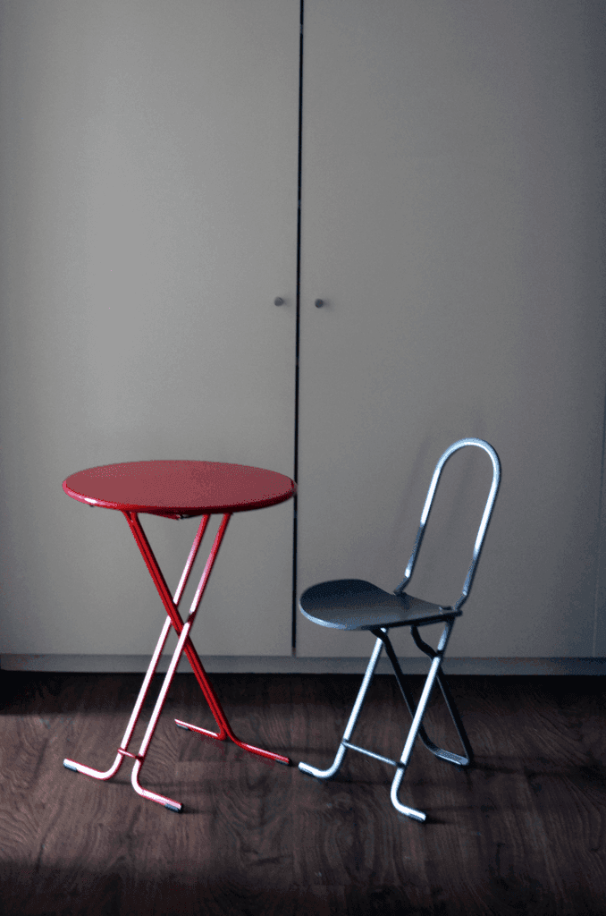 Dafne Table - Image 1 of 2